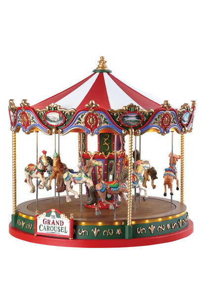 Por eso hoy, me remonto al final de la cuarta década del pasado siglo y, desde unas ventanas inocentes de ojos de niño, recuerdo y me maravillo ante la magia de los colores, las luces y los regalos