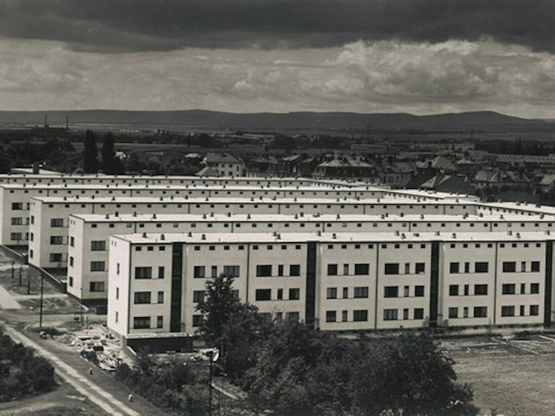 The Frankfurt Art School . Courtesy of Bauhaus-Archiv