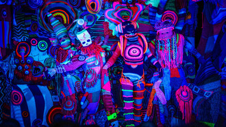 Performance of Maraña monsters under black light 