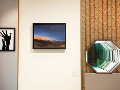 Various artists, Summer vibes IV, exhibition view. Courtesy of Opera Gallery