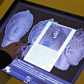 Macedonia, From Fragments to Pixels. Courtesy of Αrchaeological Museum of Thessaloniki