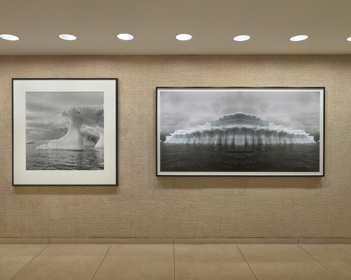 Lynn Davis, Exhibition view. Courtesy of Glass House