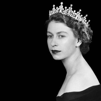 Retrato oficial de la reina Isabel II del Reino Unido