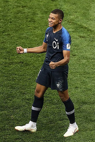 Kylian Mbappé en el Mundial de la FIFA 2018: Francia contra Croacia, Rusia