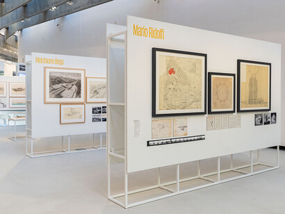 Vari artisti, Italia in movimento. Autostrade e futuro, vista della mostra. Per gentile concessione di Maxxi