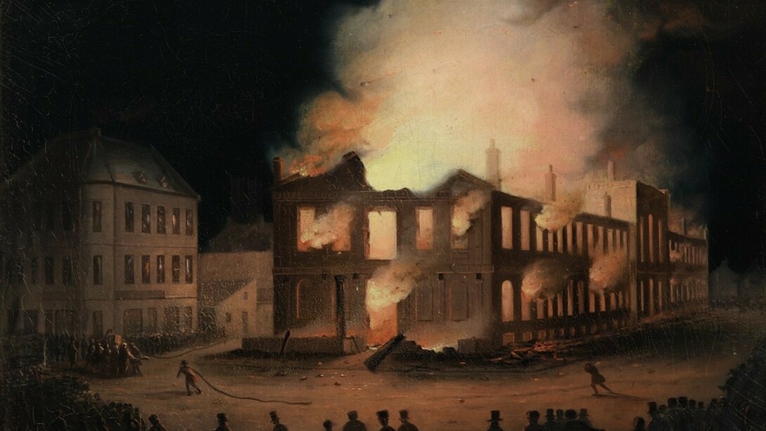 Formely attibuted to Joseph Légaré, The Burning of the Parliament Building in Montreal, 1849. M11588 © McCord Museum