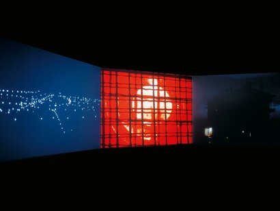 Poised in the Infinite Ocean, 2004. Three channel video installation, two channel sound (reading from the book “The Outlaw Sea” by the author, William Langewiesche). Duration: 5:20 min. Courtesy the artist and Rampa, Istanbul. Installation view Manchester Art Gallery, Manchester, 2006. © Ergin Çavuşoğlu