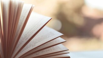 I libri sono una fonte inesauribile di ispirazione, incoraggiandoci a sognare, a innovare e a immaginare un futuro migliore