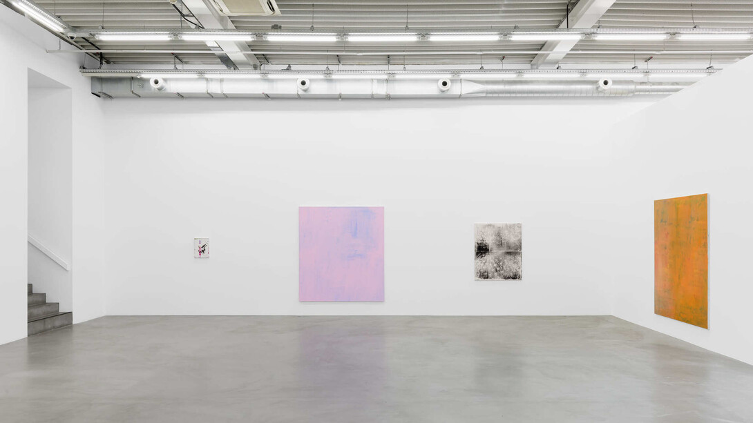 Jean-Baptiste Bernadet, Succès évident (Hidden tracks), vue d'exposition. Courtoisie d'Almine Rech