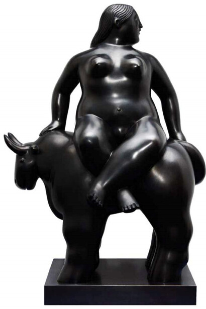 Fernando Botero, Rapto de Europa, 2011, Signed and numbered ‘Botero1/6’ and stamped with the foundry mark (on the base), Bronze, edition of 6, 60 x 49 x 32 cm - 23.6 x 19.3 x 12.6 in