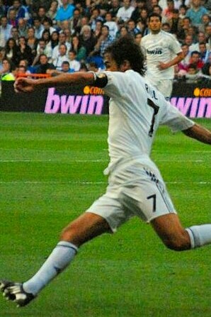 Raúl jugando con el Real Madrid contra el CF Xerez, septiembre de 2009