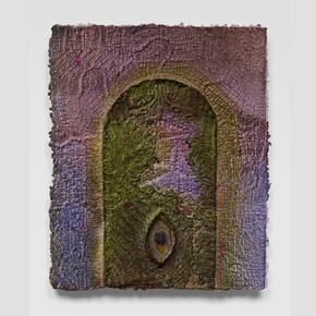 Aryana Minai, Life Forms XVI, 2023. Dyed handmade paper mounted on panel, 21 x 17½ in (53.3 x 44.5 cm). Courtesy of Shulamit Nazarian LA