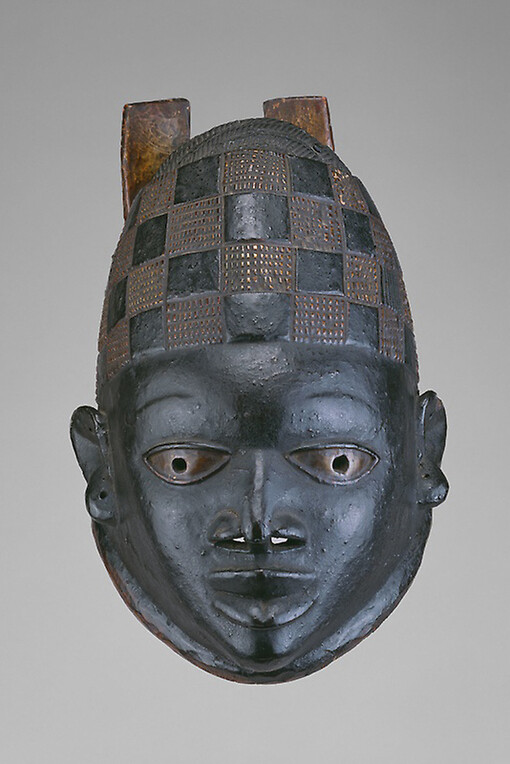 Attributed to Idowu Olalaiye (active, early/mid-20th century), Yoruba
Ota, Awori region, Nigeria, Headdress for Gelede (Igi), Early/mid-20th century