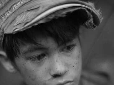 O Estatuto da Criança e do Adolescente afirma que nenhuma criança ou adolescente será objeto de negligência, violência ou exploração