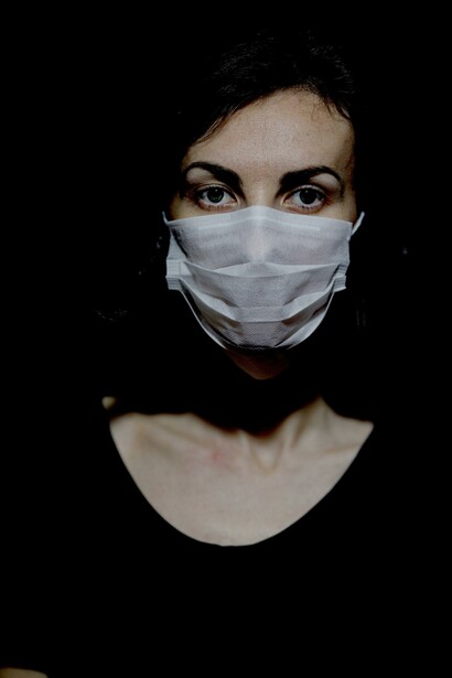 Siempre con máscara