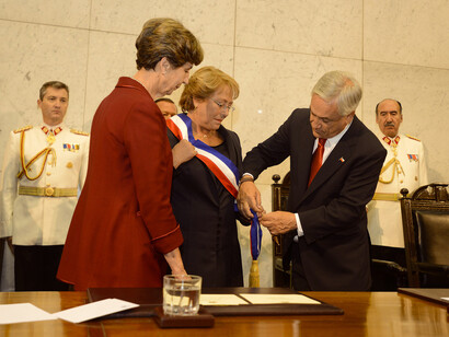 Bachelet y Piñera en otro traspaso de poderes: llevan alternándose en la presidencia de Chile desde 2006