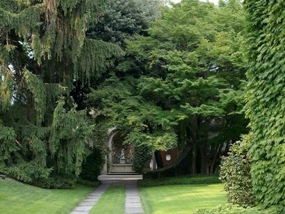 Villa Ratti. Progetto: Pietro Porcinai, foto © Laurent Kalfala  
