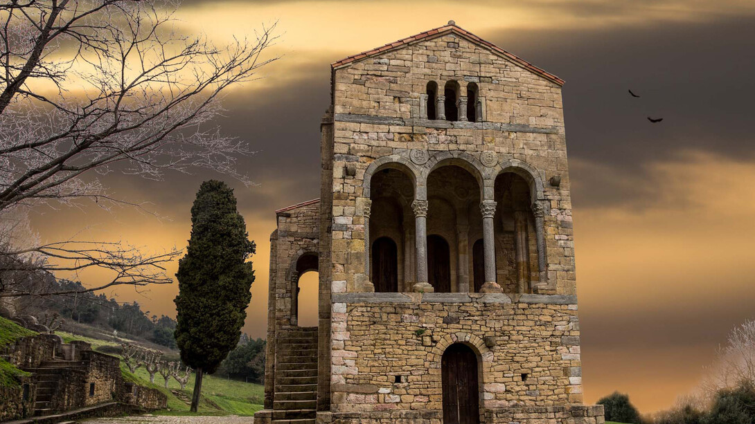 Asturias. Santa María del Naranco