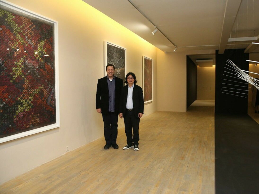 Ding Yi x Elias Crespin, Exhibition view. Courtesy of Hadrien de Montferrand Gallery