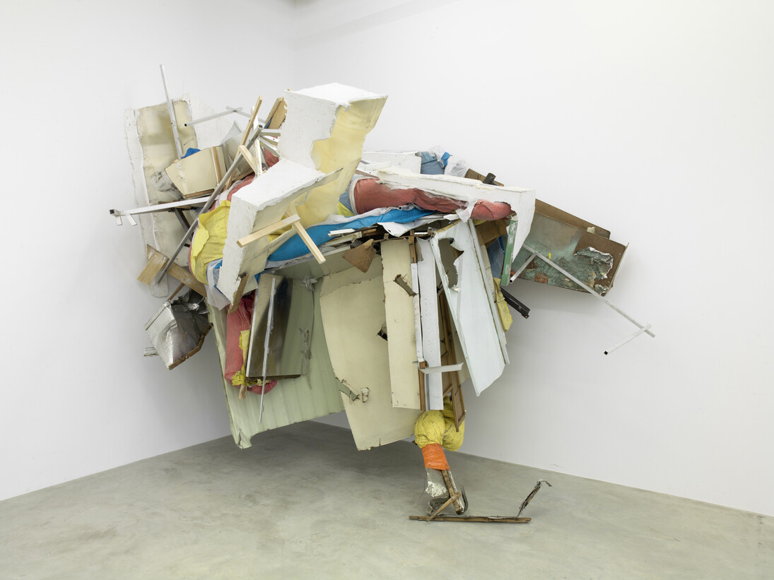 On Hold #3, 2015, veduta dell’installazione presso Konrad Fischer Galerie, Berlino © Roman März
