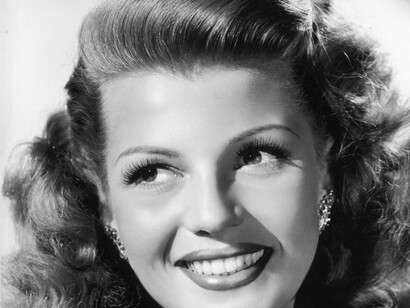 Rita Hayworth buscando o seu macho alpha
