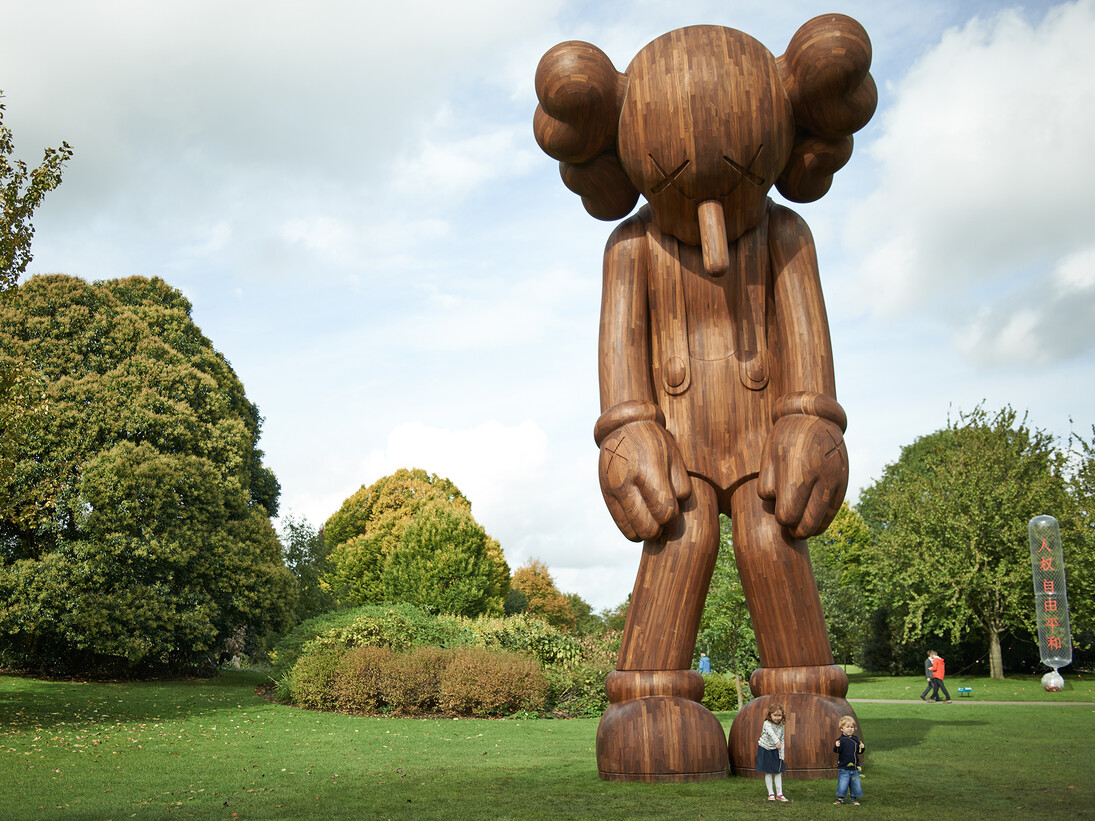 KAWS, SMALL LIE (2013), Afromosia, H1000cm x W464cm x D427.2cm, courtesy the artist and YSP