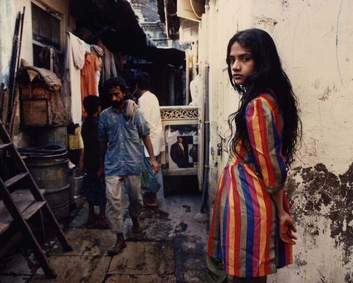Raghubir Singh, Muslim Girl, Nagpada,, Bombay, c. 1990-1993, Chromogenic print
Photograph copyright © 2017 Succession Raghubir Singh,  Courtesy Howard Greenberg Gallery
