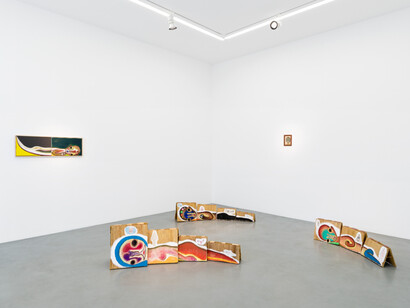 Installation view of Izumi Kato’ solo show at Perrotin Paris, 2023 © Photo by Claire Dorn. Courtesy of the artist and Perrotin. © Izumi Kato 2023