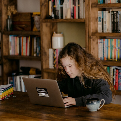 La pratica di massa comprende meno sessioni di apprendimento più lunghe e consente di risparmiare tempo in termini assoluti