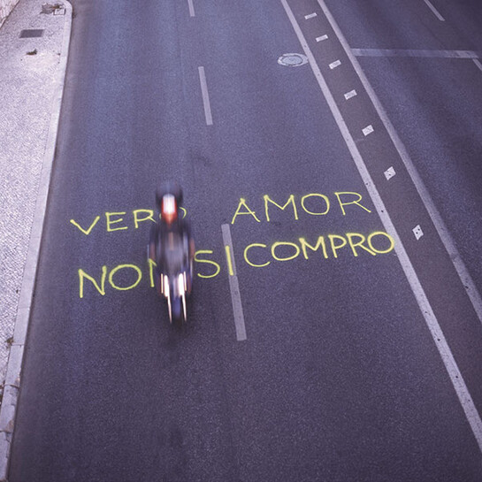 Nathalie Van Doxell, O Ring III #06-08, 2009-2015, Tirage archive inkjet pigmentaire /Archival inkjet pigmentary print, 85 x 85 cm (encadré/framed : 120 x 120 x 6 cm) Edition de/of 3 
