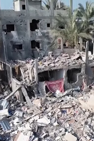 Deir al-Balah: retrato de la modernidad, un dron muestra las consecuencias del ataque aéreo