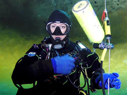 Lily Simonson: Painting the Deep. Courtesy of Harvard Museum of Natural History
