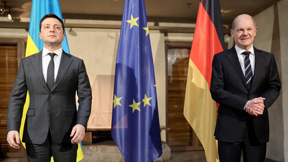 Ukraine President Volodymyr Zelensky and German Chancellor Olaf Scholz