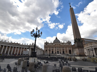 St. Peter's cathedral, the Vatican, would anyone agree to demolish it if gold was found underneath? @ Ashish Kothari