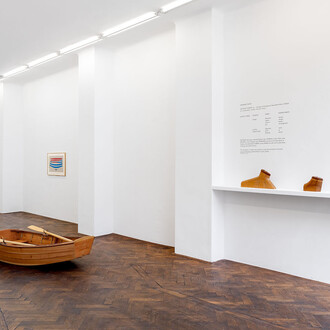 Ian Hamilton Finlay, Fragments, exhibition view. Courtesy of Galerie Hubert Winter