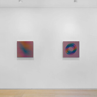 Carlos Cruz-Diez, Éditions, vue d'exposition. Avec l'aimable autorisation de la Galerie La Patinoire Royale Bach