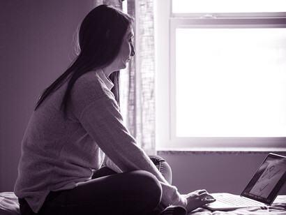 The paid sick days decrease the productivity loss when employees work sick