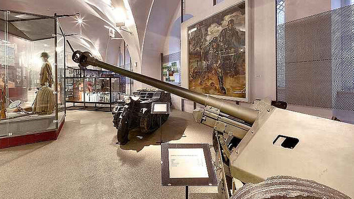 Republic and Dictatorship. Courtesy of Heeresgeschichtliches Museum