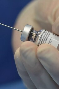 The "vaccine nationalism" is a good alibi behind which the world oligarchies act