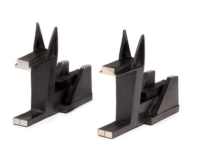 Katherine Taylor, Bookends (Macho y Hembra), 2014, bronze, Edition 5, 8x3x7 inches, Courtesy Skoto Gallery