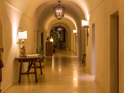 Monastero di Santa Rosa. Passaggi interni