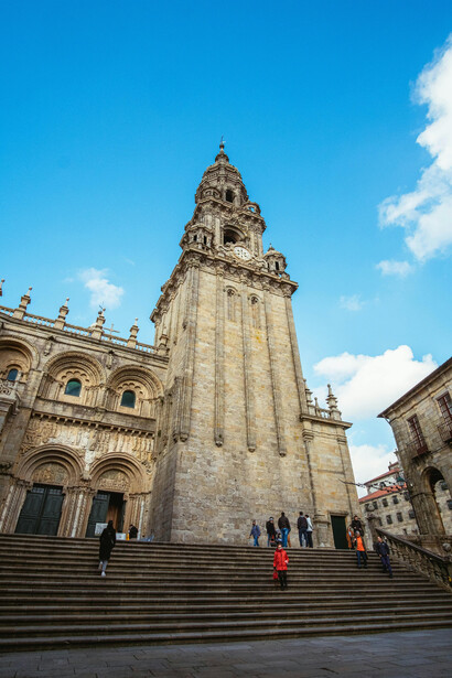 Sabia que o incensário gigante da Catedral de Santiago é um dos maiores do mundo? Chamado de Botafumeiro, ele impressiona os visitantes com seu ritual que remonta ao século XI