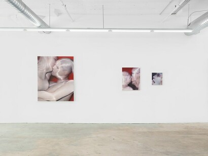 Tomas Harker, The lightness of being, exhibition view. Courtesy of Nicodim Gallery