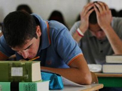 L'atteggiamento curvo comporta quasi sempre uno squilibrio muscolare