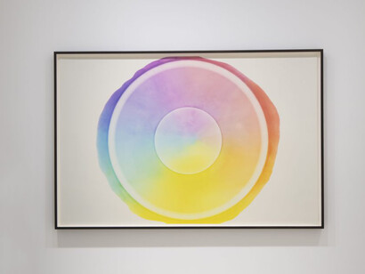 Olafur Eliasson, Tu inconmensurable expansión de llamaradas, vista de exhibición. Cortesía de la Galería Elvira González