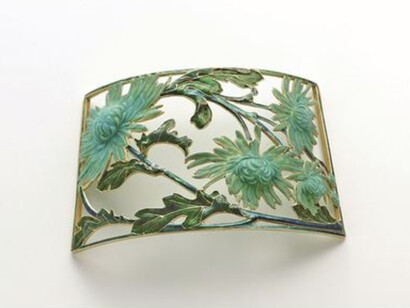 René Lalique / Dog Collar Plaque, Chrysanthemums / ca.1900 / Collection of the Lalique Museum, Hakone / Photo by Shoichi Kondo
