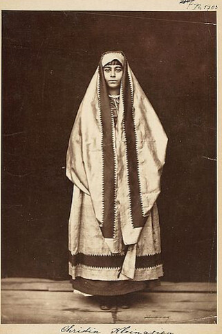 Veiled, Unveiled! Courtesy of Weltmuseum Wien