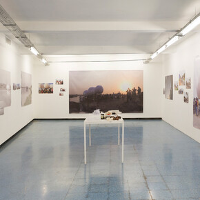 Yo-Yo Gonthier, Soy el hijo del río, vista de exhibición. Cortesía de Fundación Proa