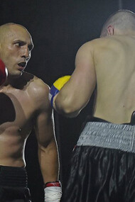 Vigan Mustafà, ha sfidato l’avversario serbo Slobodam Culum. Foto di Carlo Bressan