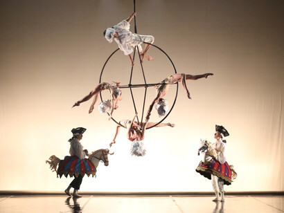 La compagnia FInzi Pasca in scena per lo spettacolo "Titizè a venetian dream"